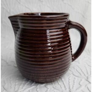 VINTAGE WESTERN‎ STONEWARE MAPLE LEAF Beehive Design MILK PITCHER